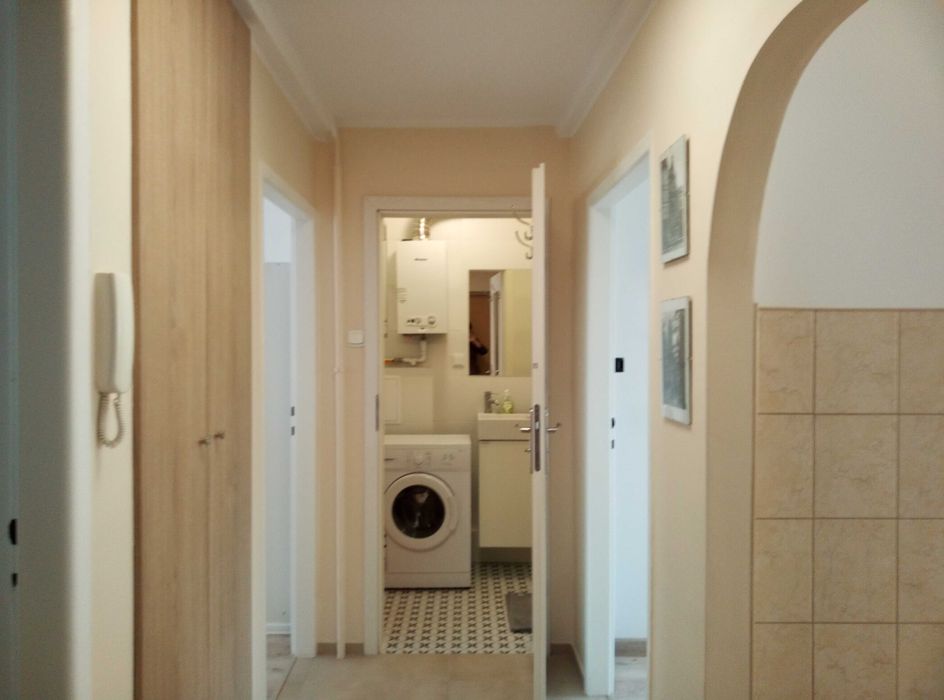 Wynajmę pokój w trzypokojowym mieszkaniu blisko Starówki.