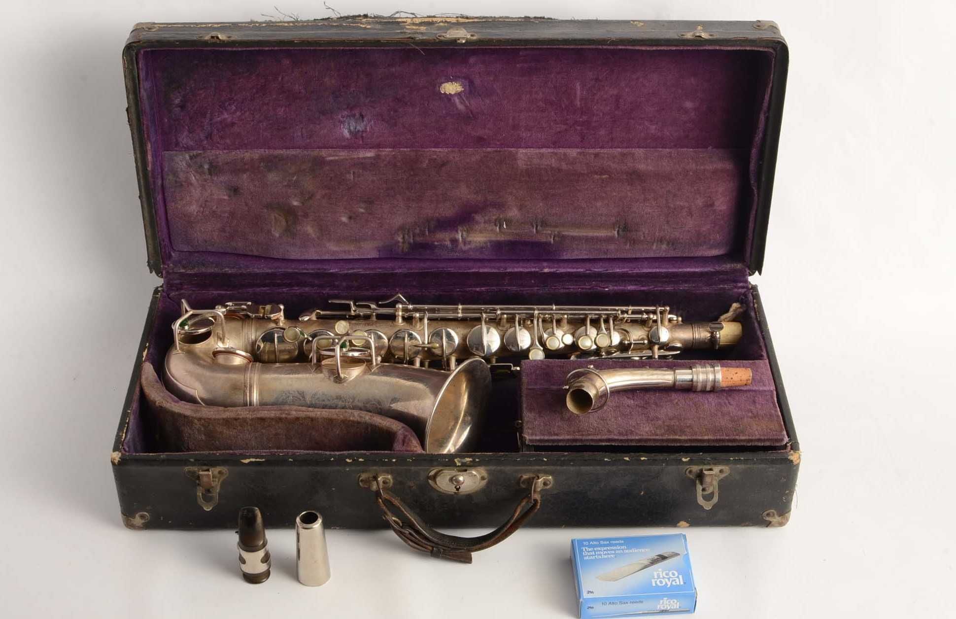 Saxofone alto Conn new wonder II 1928/29. Revisão total, como novo