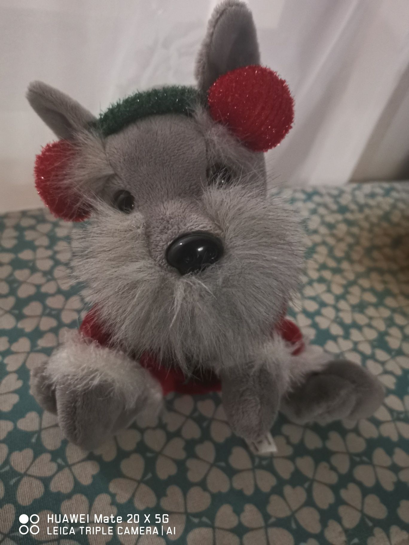 Cão do natal com música