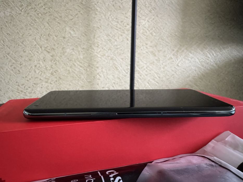 OnePlus 10 pro 12 256