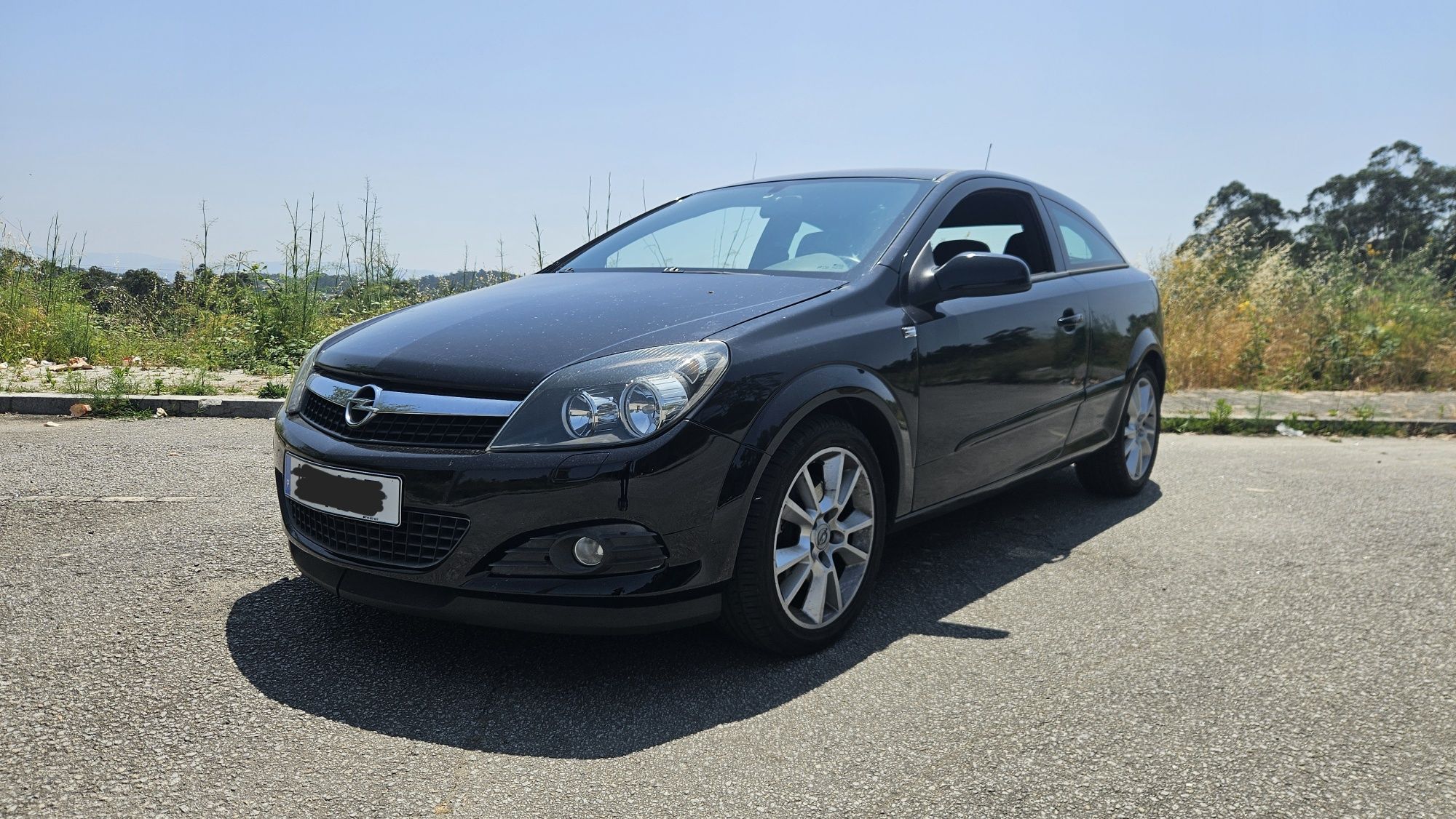 Opel Astra GTC 1.7 125cv