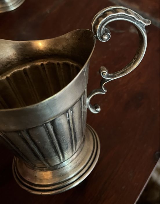 Śliczny posrebrzany zestaw - cukiernica i mlecznik