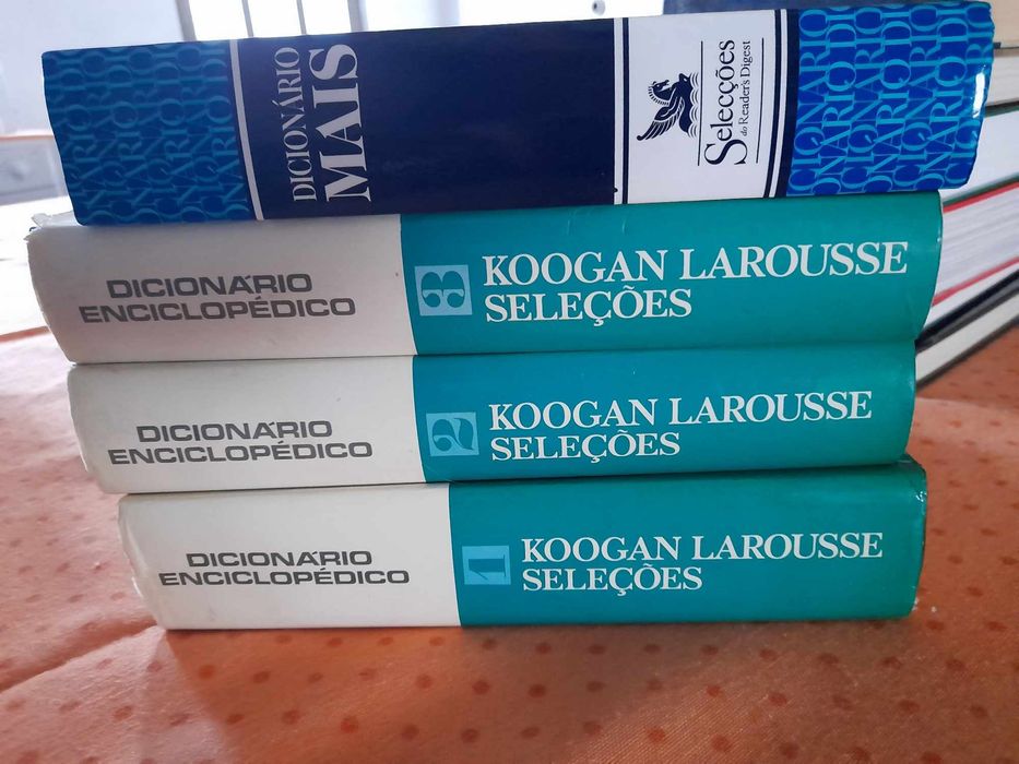 Enciclopedias e livro de saude