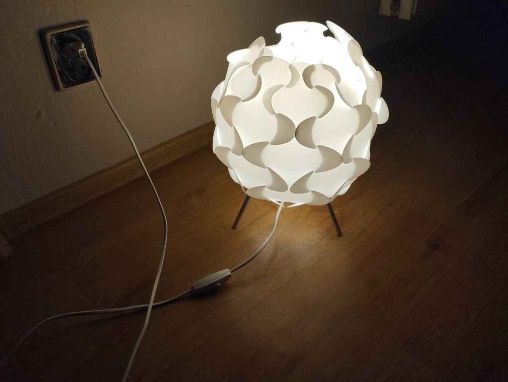 Ikea lampa stojąca fillsta