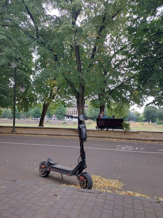 Електросасокат Kugoo kirin G4