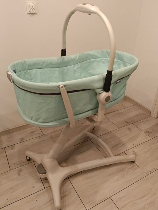 Chicco Baby Hug łóżeczko/ krzesełko