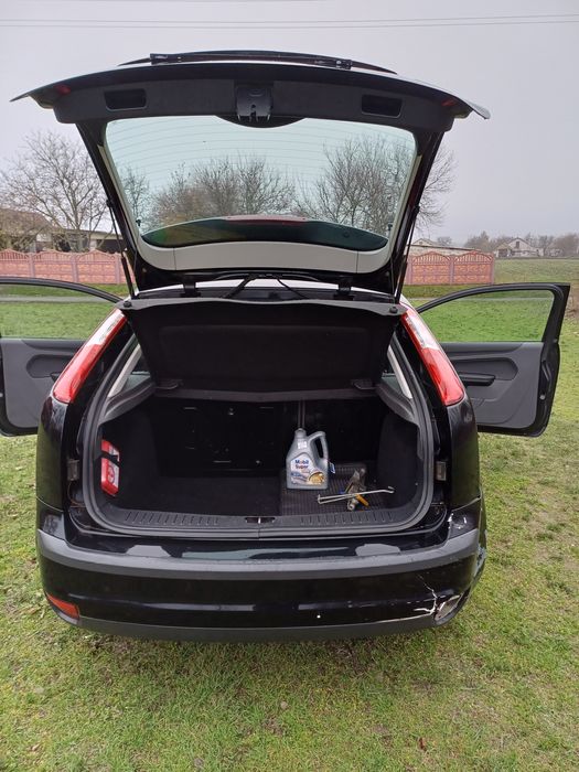 Продам Ford Focus 2 1,4 бензин