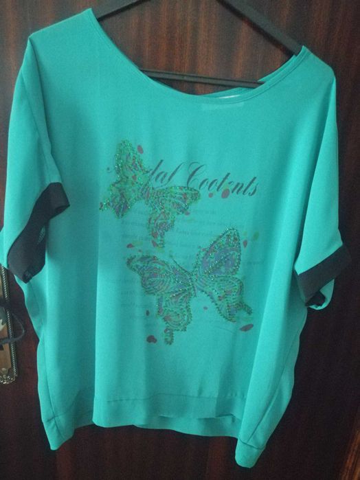Blusas tamanhos L, XL e XXL