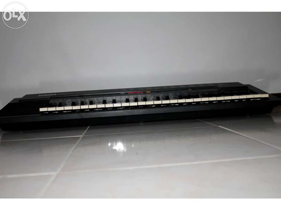 Yamaha PSR 3