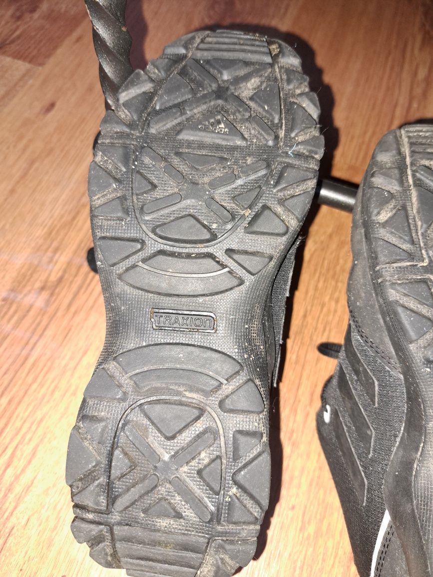 Buty jesienno-wiosenne Adidas 34
