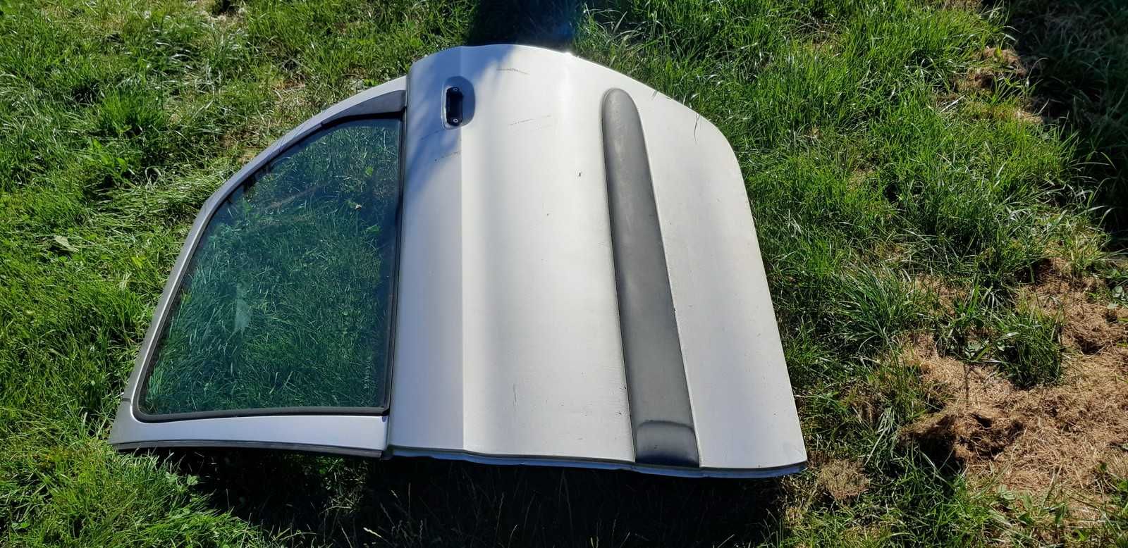 Drzwi tylne lewe lewy tył kompletne srebrne Citroen Xsara Picasso I