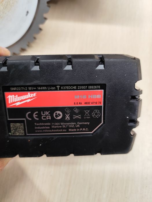 Milwaukee M18 FMCS66  2982-20 безщіткова потужна пила по металу Мілвок
