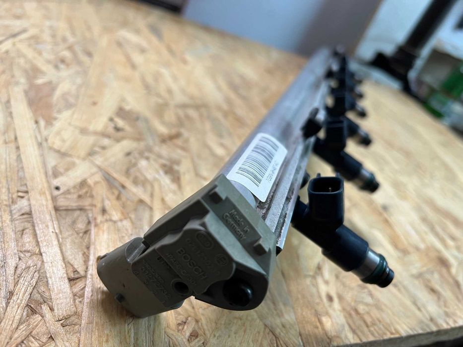 VOLVO S60 3.0 T6 listwa wtryskowa, wtrysk 7G9N-9H487-AC