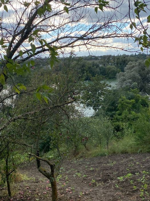 Ділянка 28соток видова с.Красна Слобідка м. Обухів 10км, м. Київ 45 к