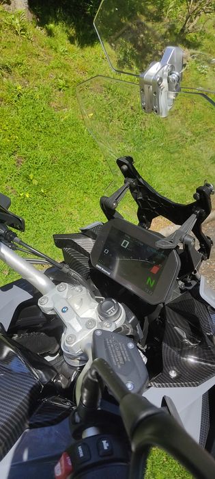 BMW F900XR 2022 - vários extras