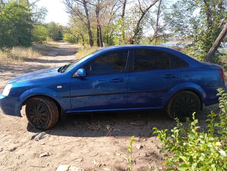 В рассрочку Chevrolet Lacetti на газу