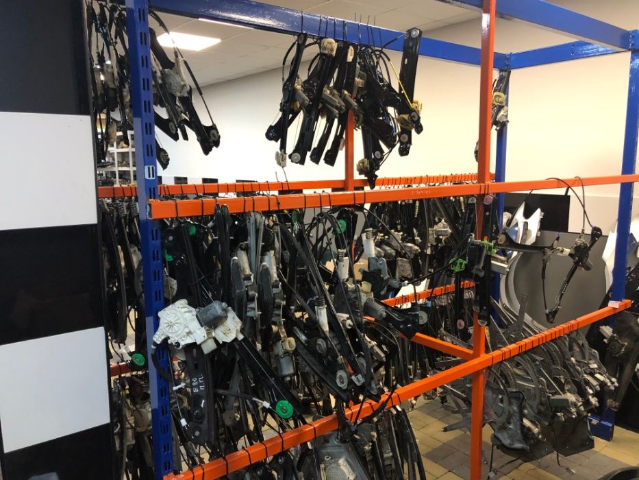 Продам на Бмв стеклоподьемники 38е39е46е53е60е65е70е71е87е90е92F01F02F