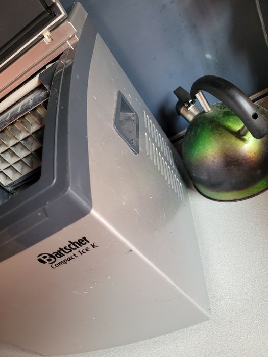 Kostkarka kostki lodu lody