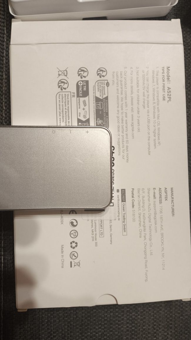 Agaptek A52PL  mp3 64 GB z radiem dotykowy
