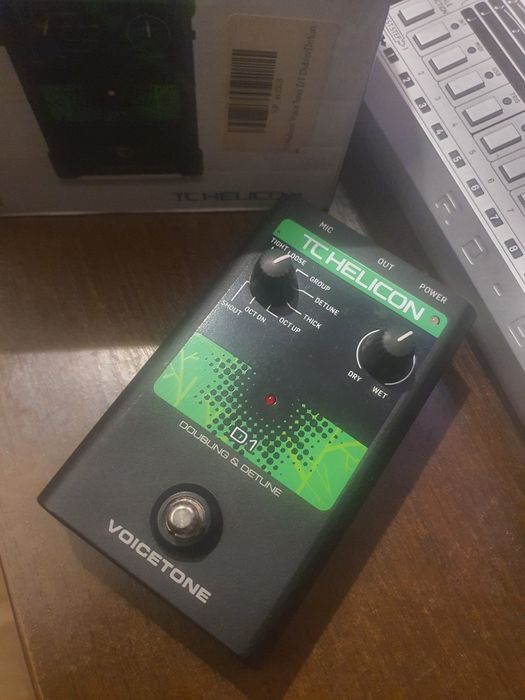 TC Helicon Voicetone D1 Doubling & Detune efekt do wokalu XLR doubler
