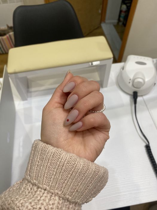 Моделі на манікюр Київ 370, моделі на педикюр , центр, Печерськ, Палац