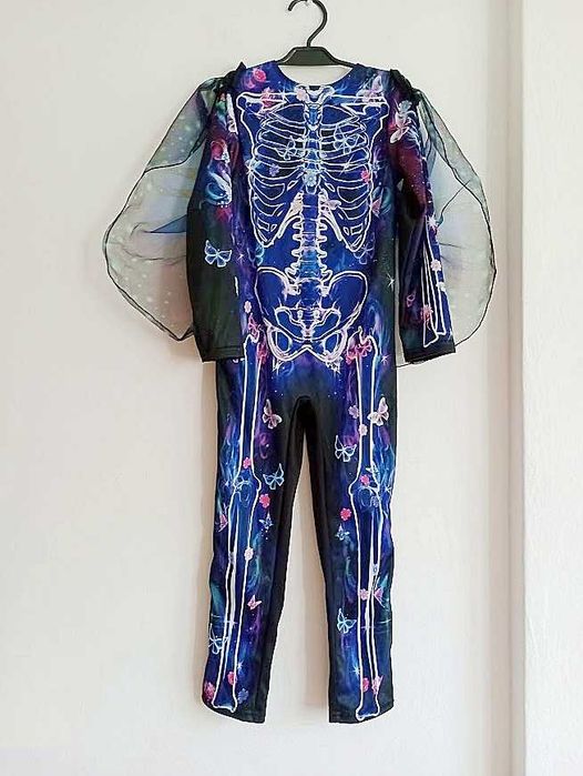 Przebranie na Halloween F&F rozmiar 116 - z tyłu ruchomy welon