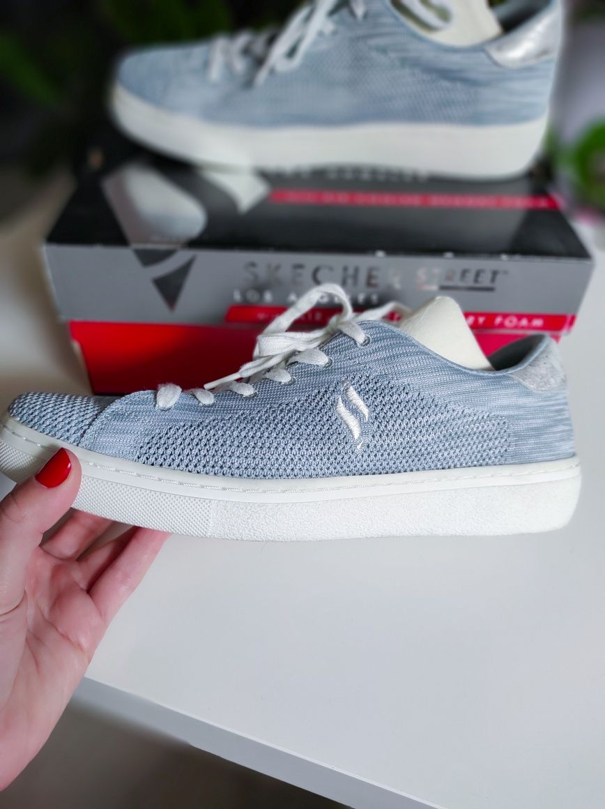 Кеди Sketchers 41р