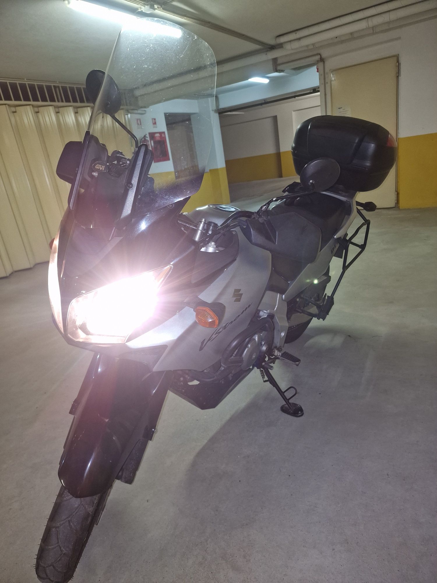 Suzuki DL 650 Vstrom