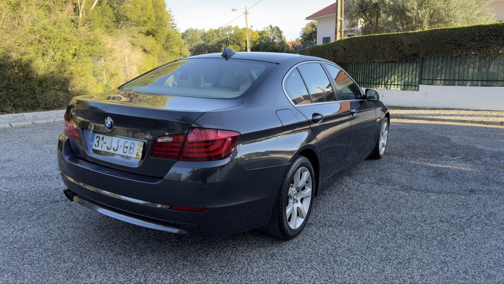 BMW 520 D SPORT AUTOMÁTICA 8 VELOCIDADES  ANO 2010 NACIONAL
