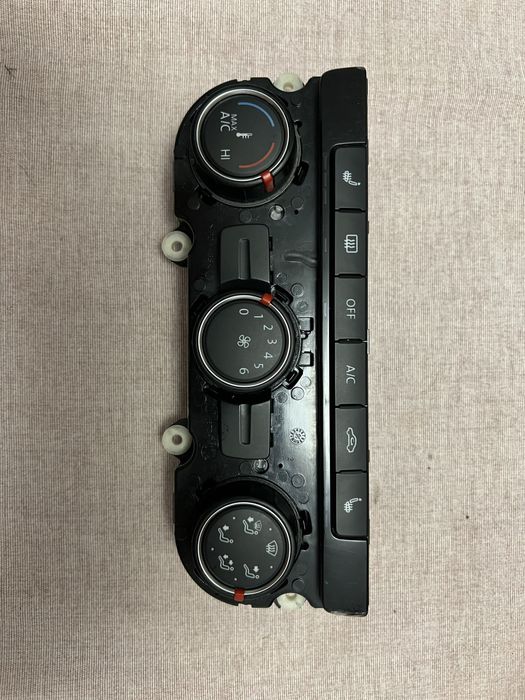Блок кондиціонеру volkswagen, skoda, seat 561907426C