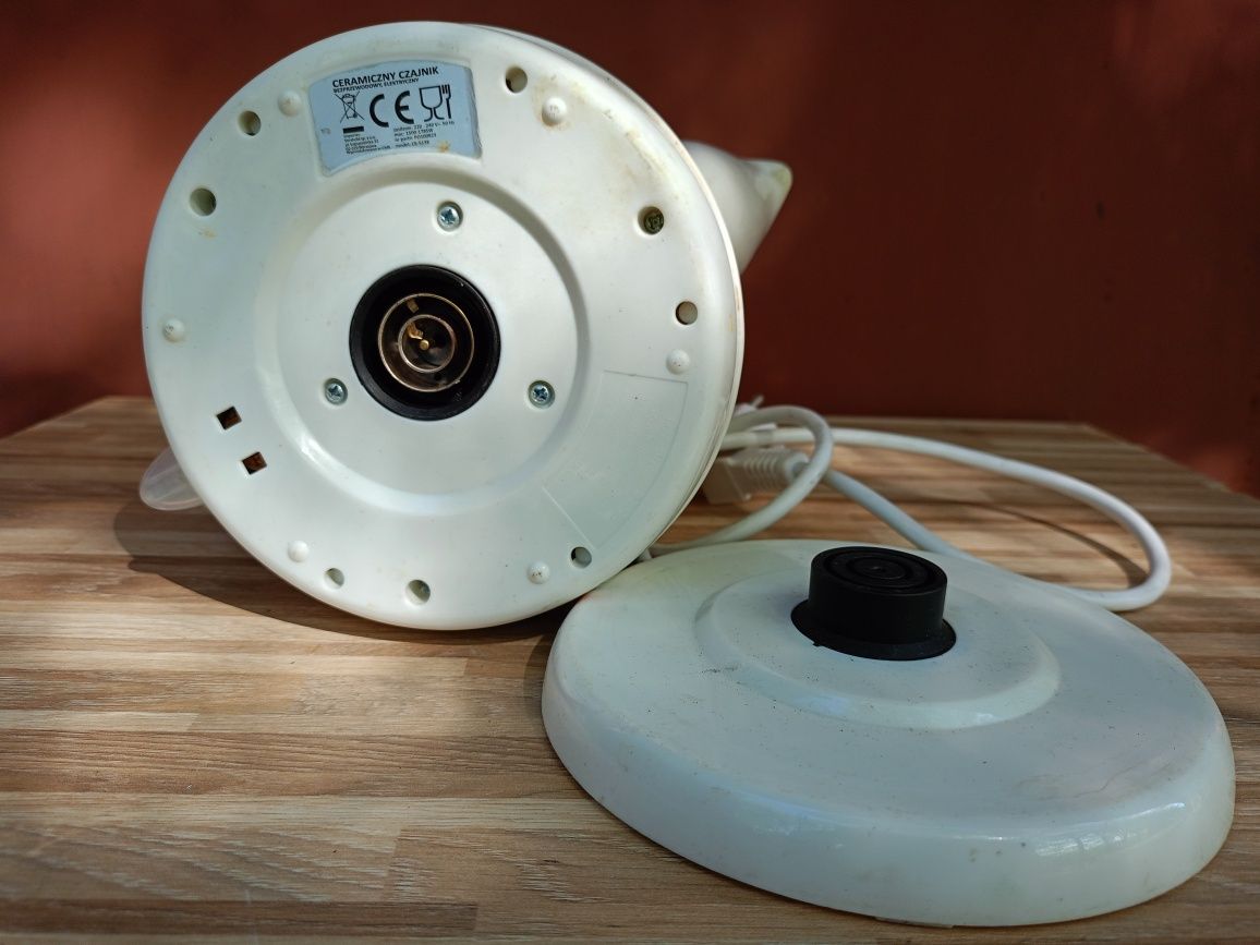 Ceramiczny czajnik bezprzewodowy marki CLARUS idealny na budowę9,99PLN