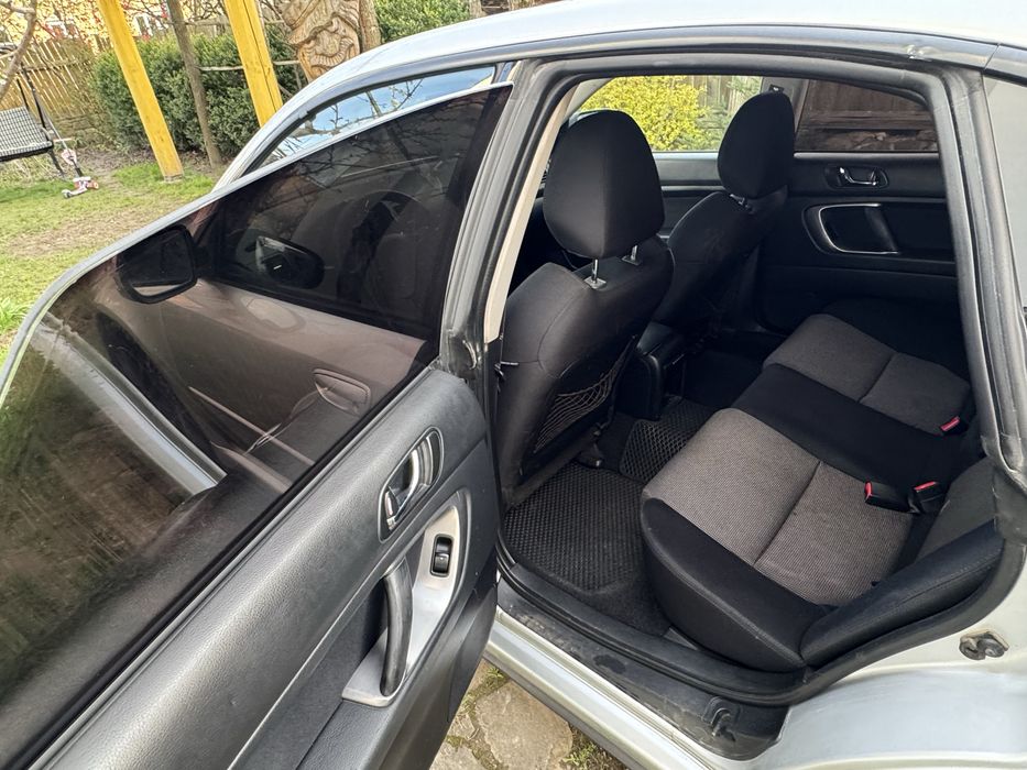 Subaru legacy 2.0 бензин автомат