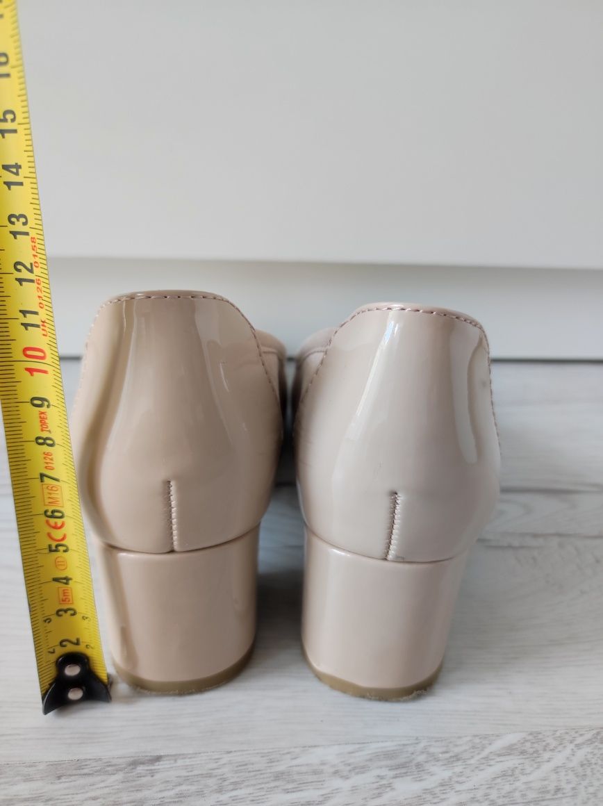 Czółenka damskie deichmann graceland jak nowe rozm 37