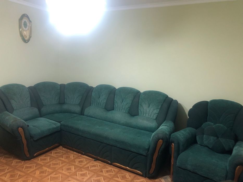 Продам кутовий диван