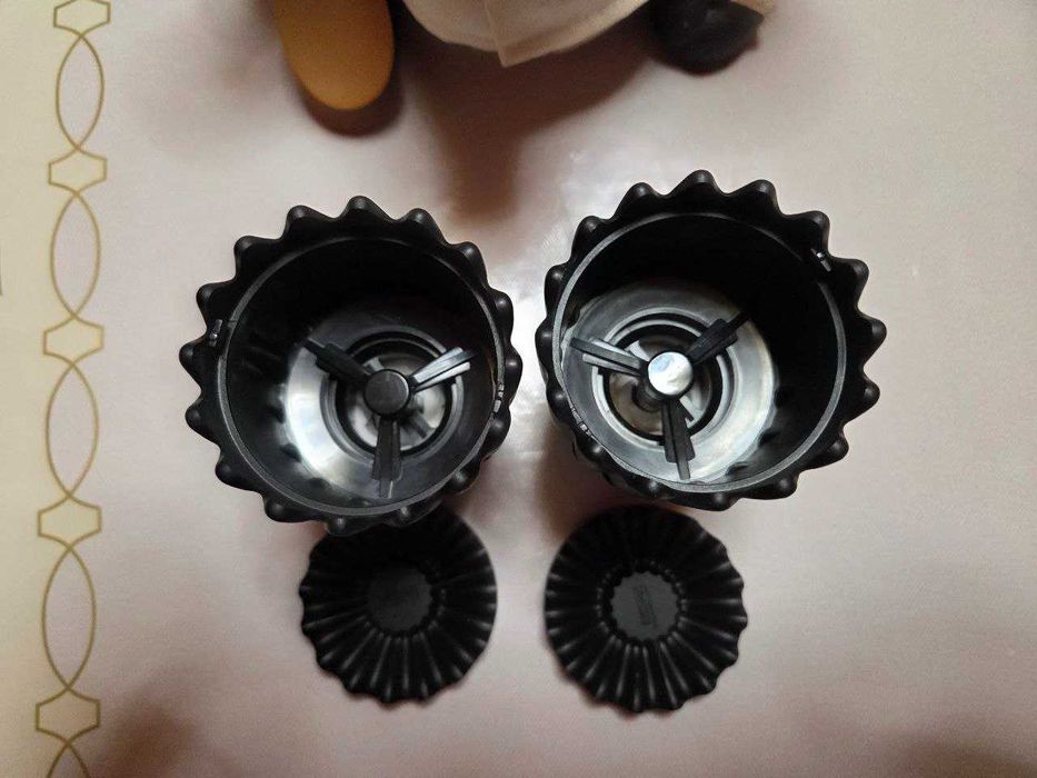 Магнитная двойная мельница для перца и соли AdHoc MagTwo.