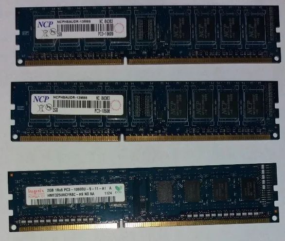 Оперативная память DDR3, 2 по 2 Гб 1333.