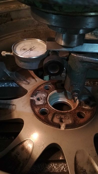 Расточка ЦО колесных дисков