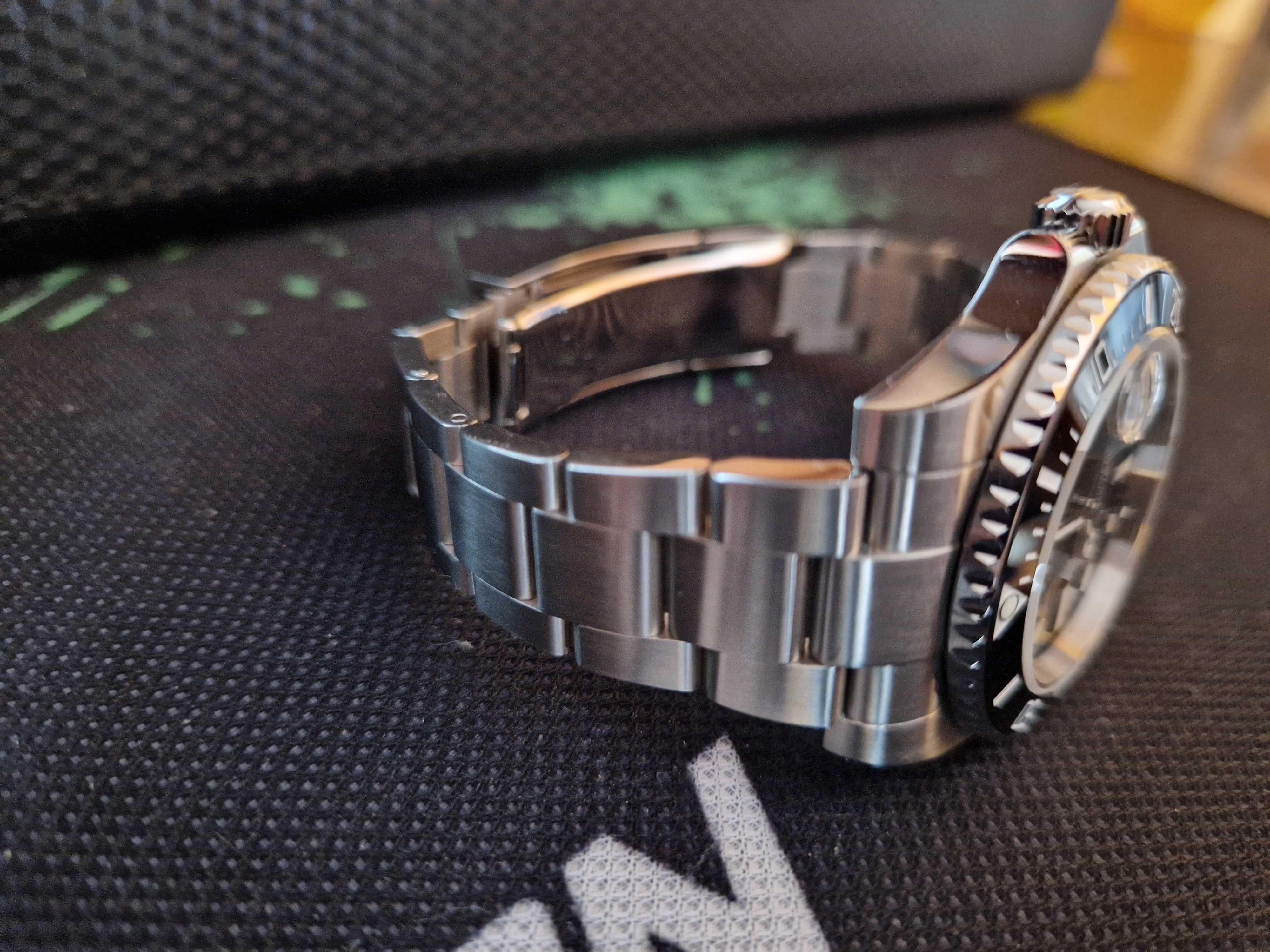 Nowy zegarek mechaniczny CRONOS, wzór Submariner