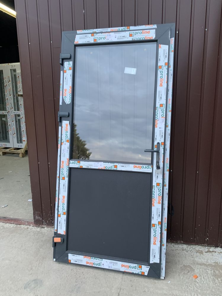 Drzwi PCV antracyt 100x200 dostawa