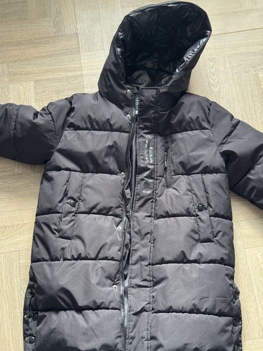 Дуже тепла зимова подовжина  курточка