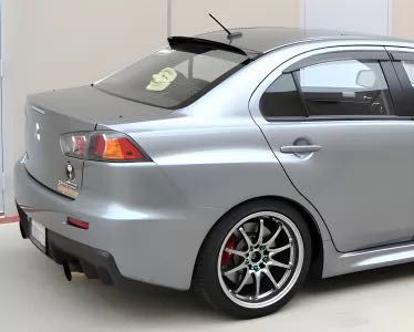 Козырек на заднее стекло бленда Mitsubishi Lancer X спойлер крыша ланс