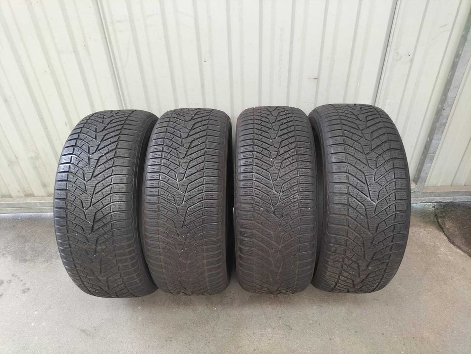 Sprzedam opony zimowe Yokohama 255/45/20 z 2022r