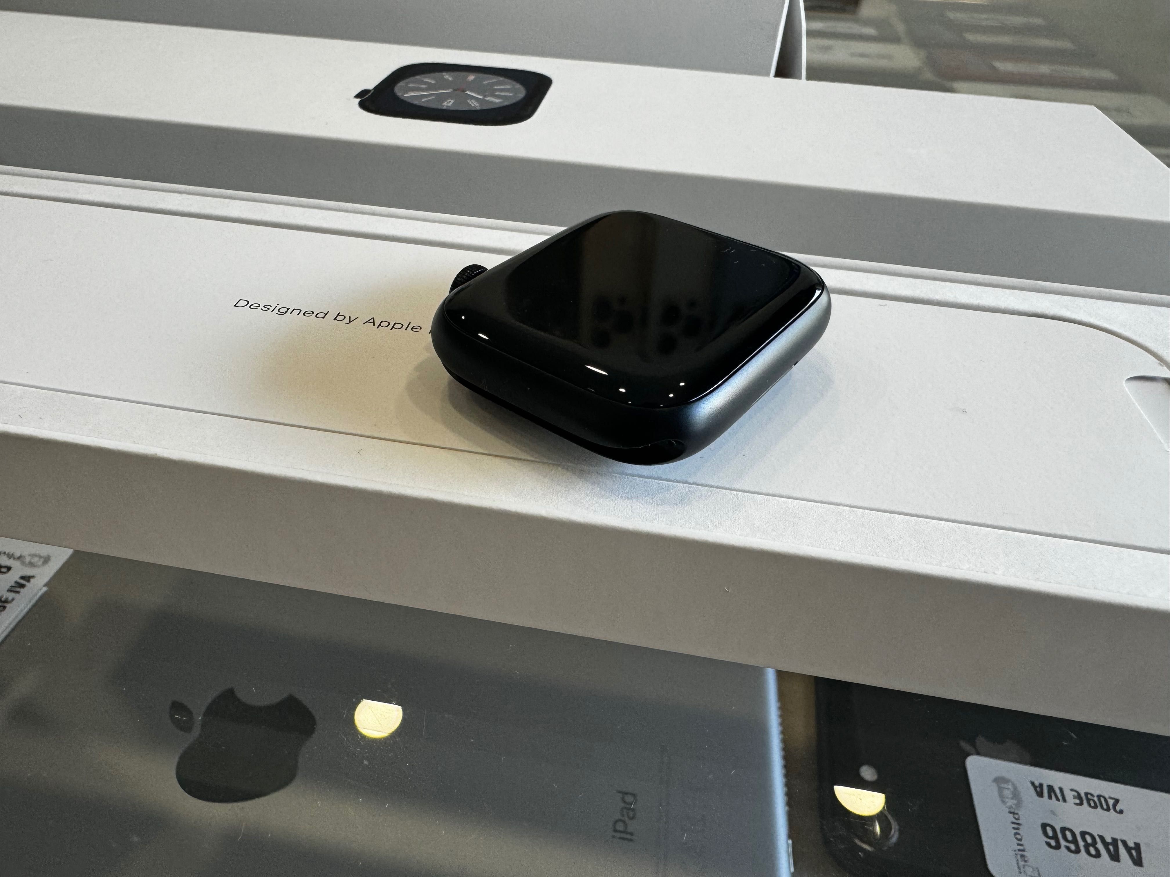 Apple Watch 8 45mm * Excelente Estado