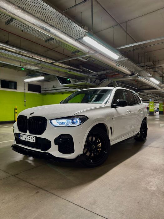 BMW X5 BMW X5 xDrive25d Sport M-Pakiet 231 KM AC Schnitzer – Biała