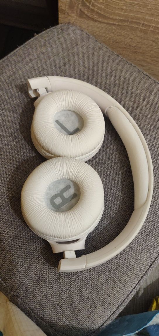 Słuchawki bezprzewodowe JBL tune 500bt bluetooth nauszne białe