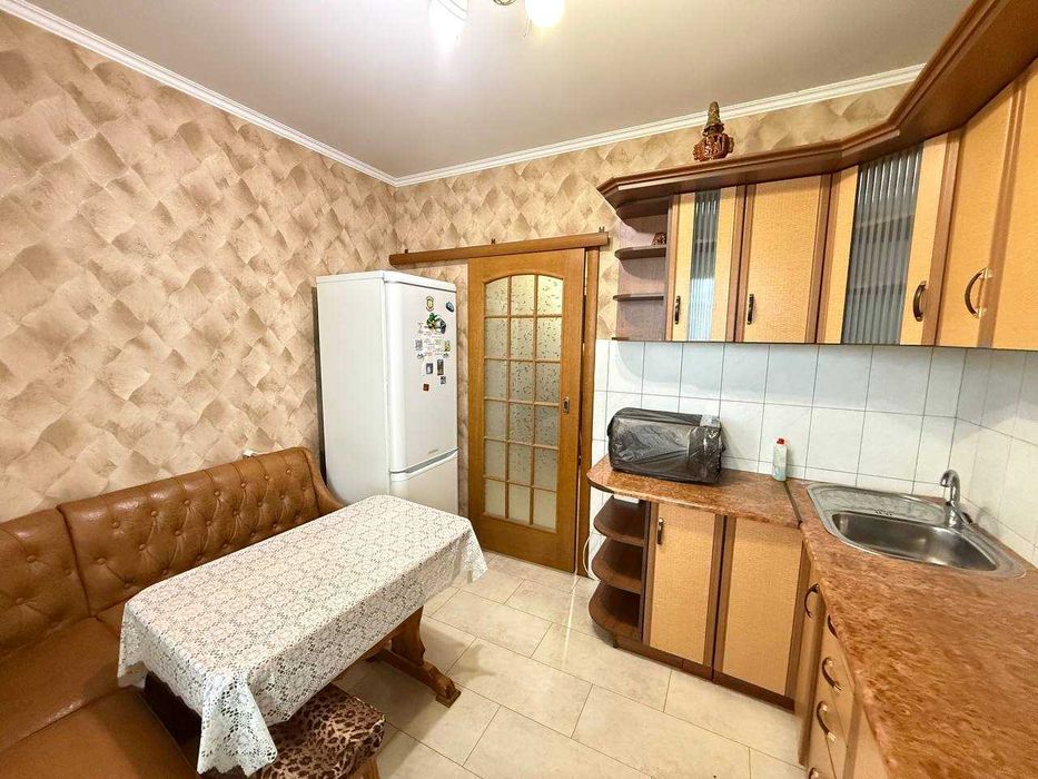 Продам двокімнатну квартиру! Південна, 7 Вишневе!