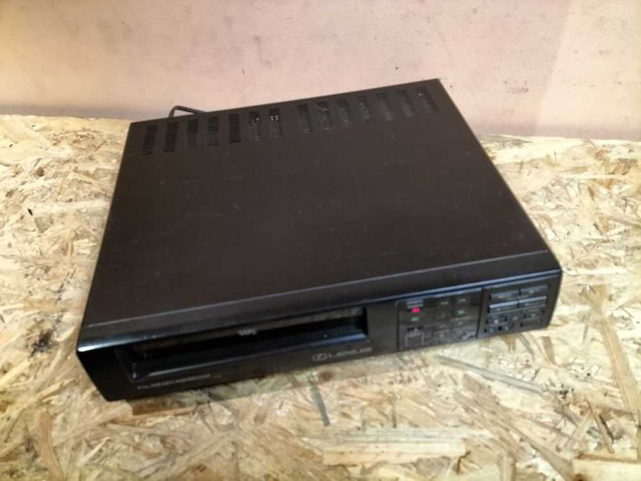 Unikat Vintage! Odtwarzacz VHS LEXUS LX-R10 /Rarytas do kolekcji!