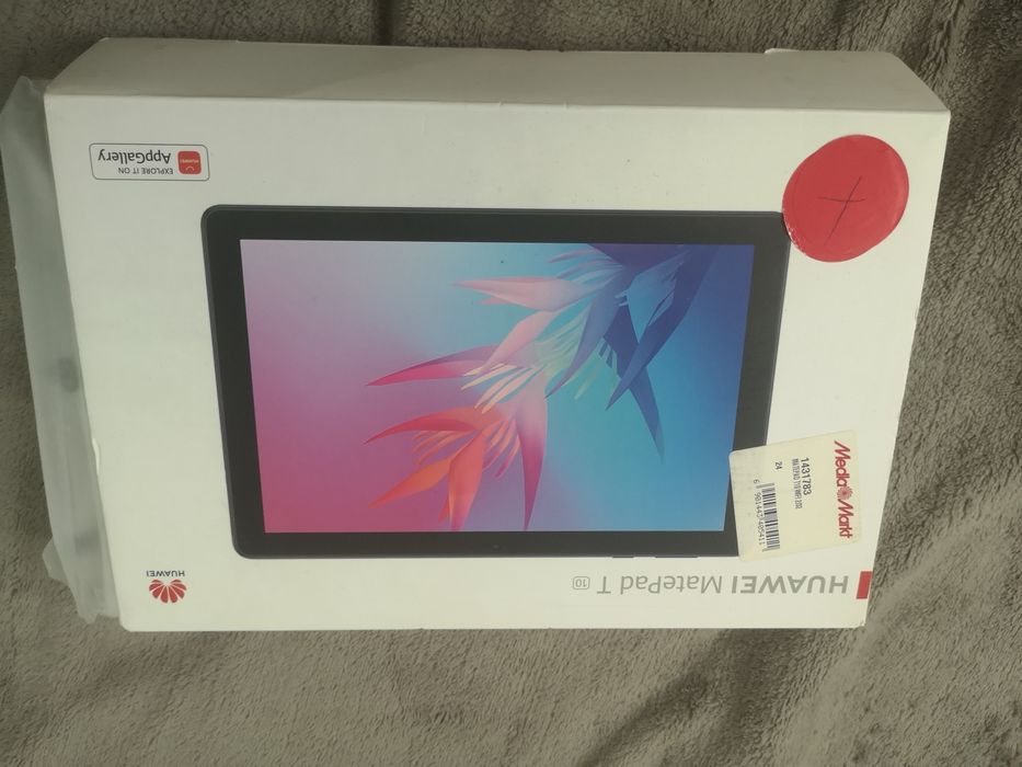 Планшет Huawei mediapad T10 2/32 в чудовому стані