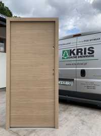 Drzwi drewniane zewnętrzne  PASYWNE grube 10 cm w/g projektu