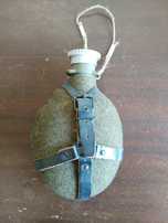 Cantil exército antigo